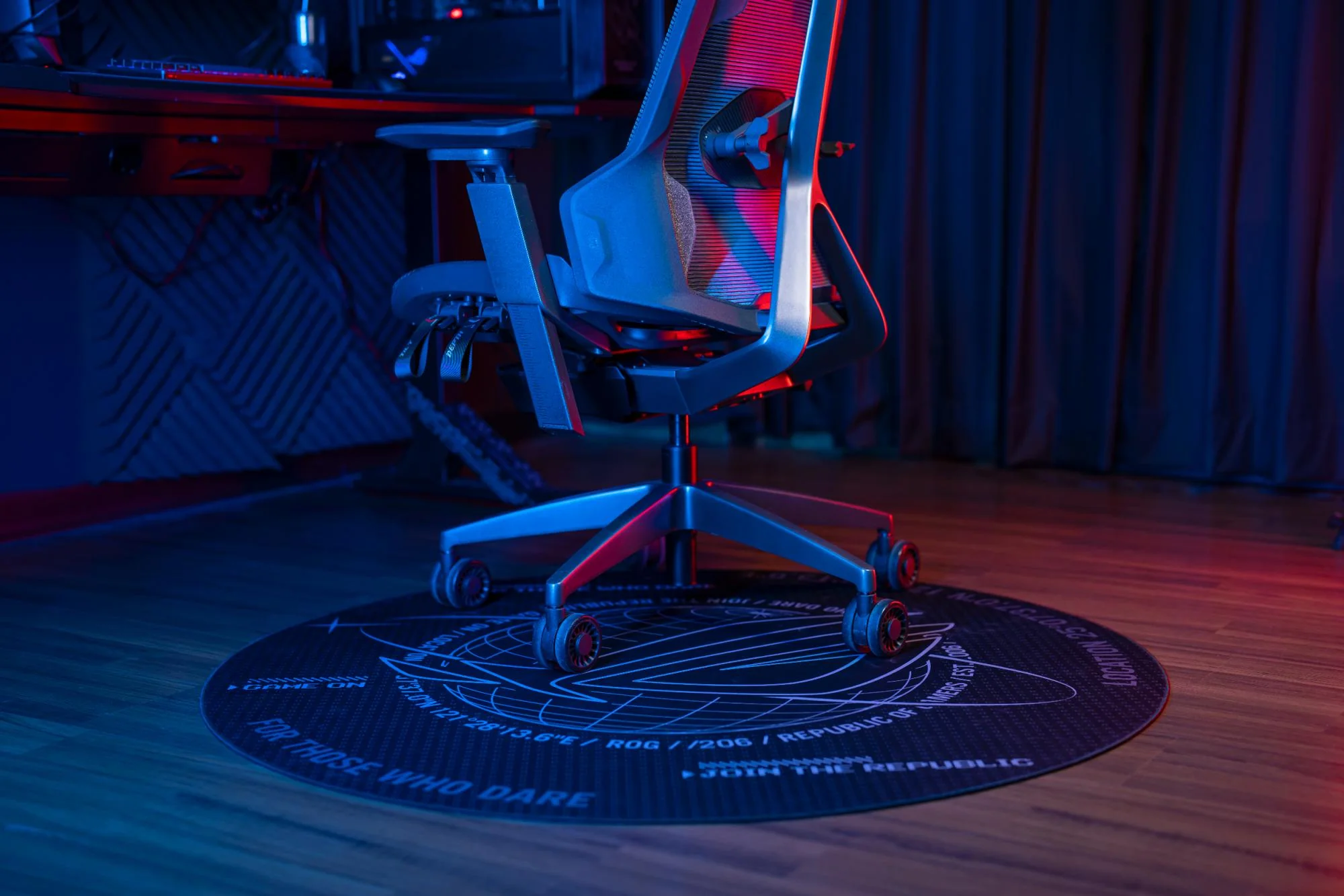 ASUS ROG Cosmic Mat - 117 cm diameter floor mat for gaming/office chair